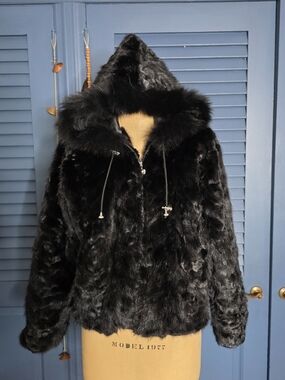 Damselle New York Vintage NWOT Black Faux Fur Hooded Jacket M